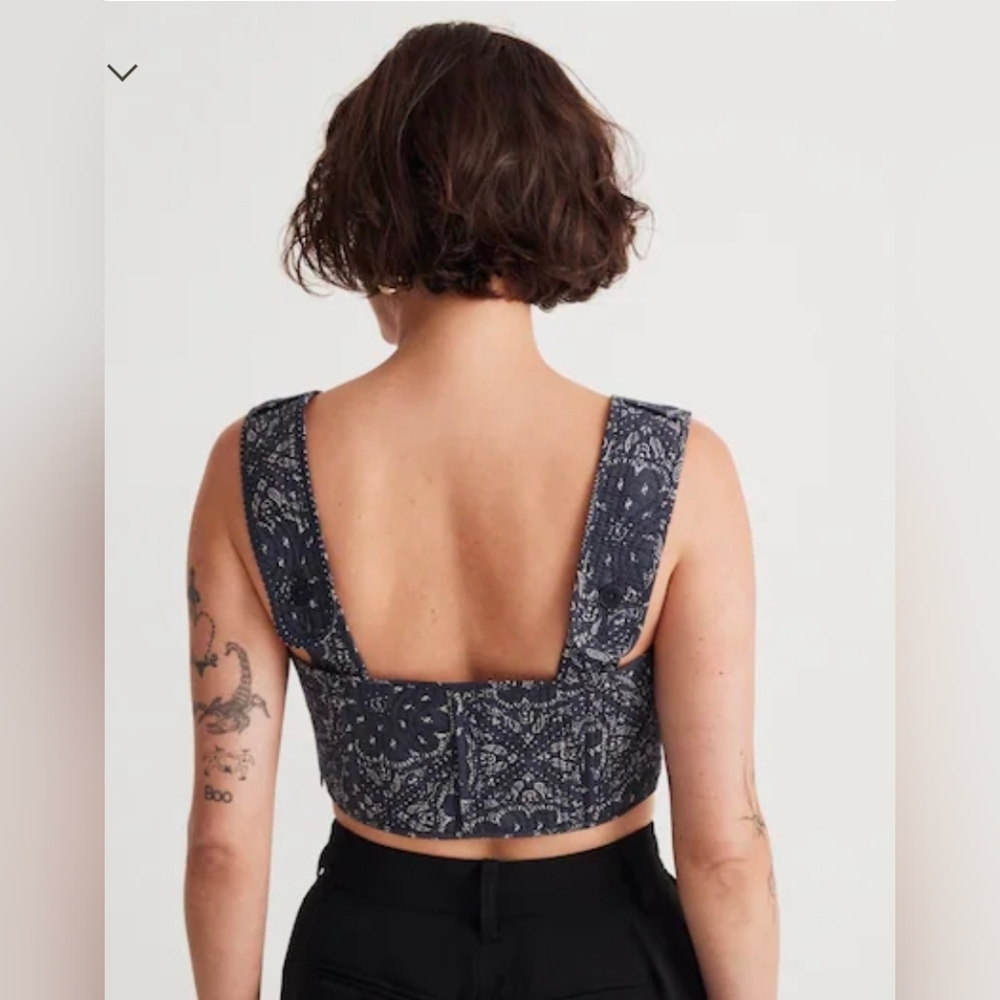 Madewell Quilted Sweetheart Blue Patterned Cropped Top. NWT. Size 12 - Picture 10 of 10